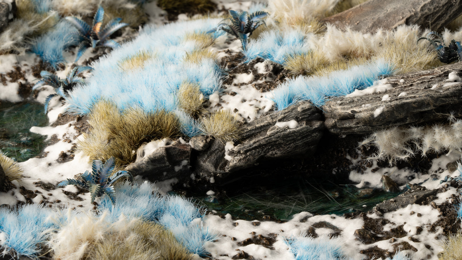 Gamers Grass: Alien Frost Wild Tufts (6mm)