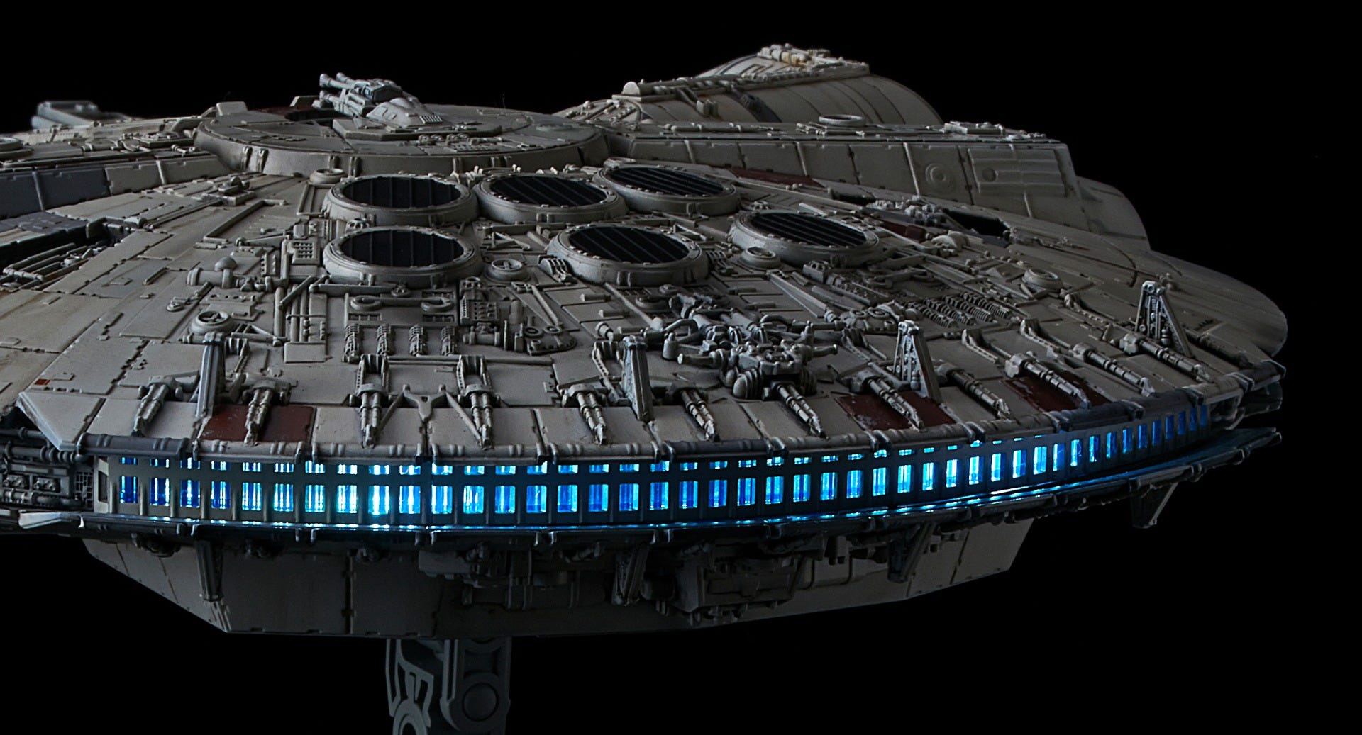 Star Wars: 1/144 Millennium Falcon (Rise of Skywalker Ver)