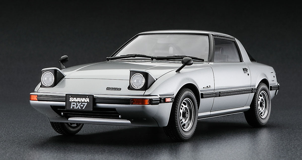 Hasegawa 1/24 Mazda Savanna RX-7 (SA22C) Middle Version GT (1980)