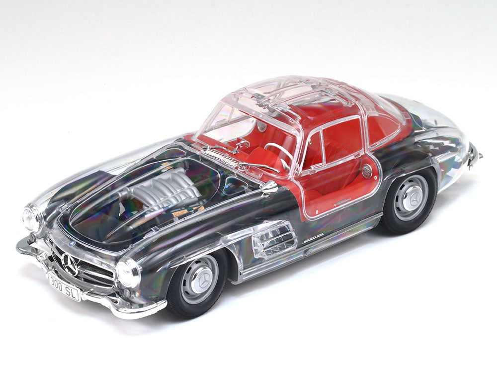 Tamiya: 1/24 “Full-View” Mercedes-Benz 300 SL