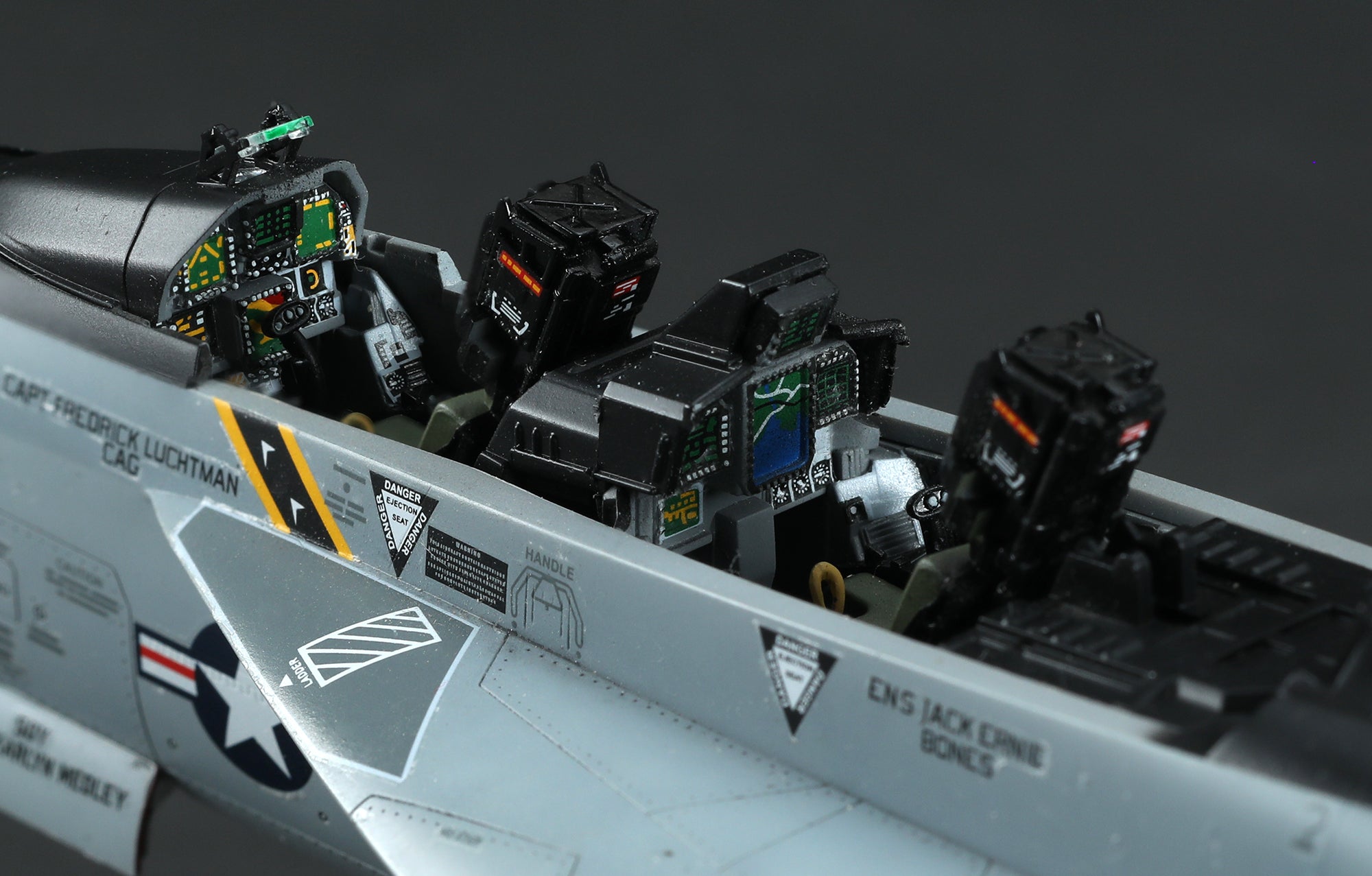 Meng: 1/48 Boeing F/A-18F Super Hornet