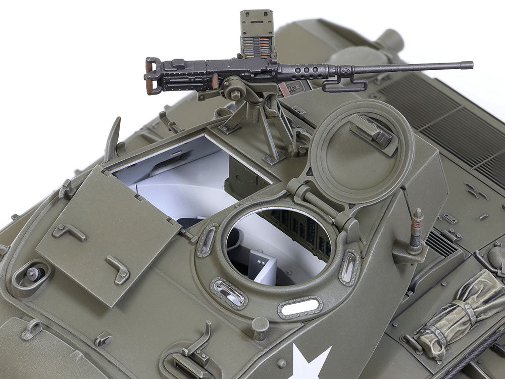 Tamiya: 1/35 U.S. Light Tank M24 Chaffee European Theater