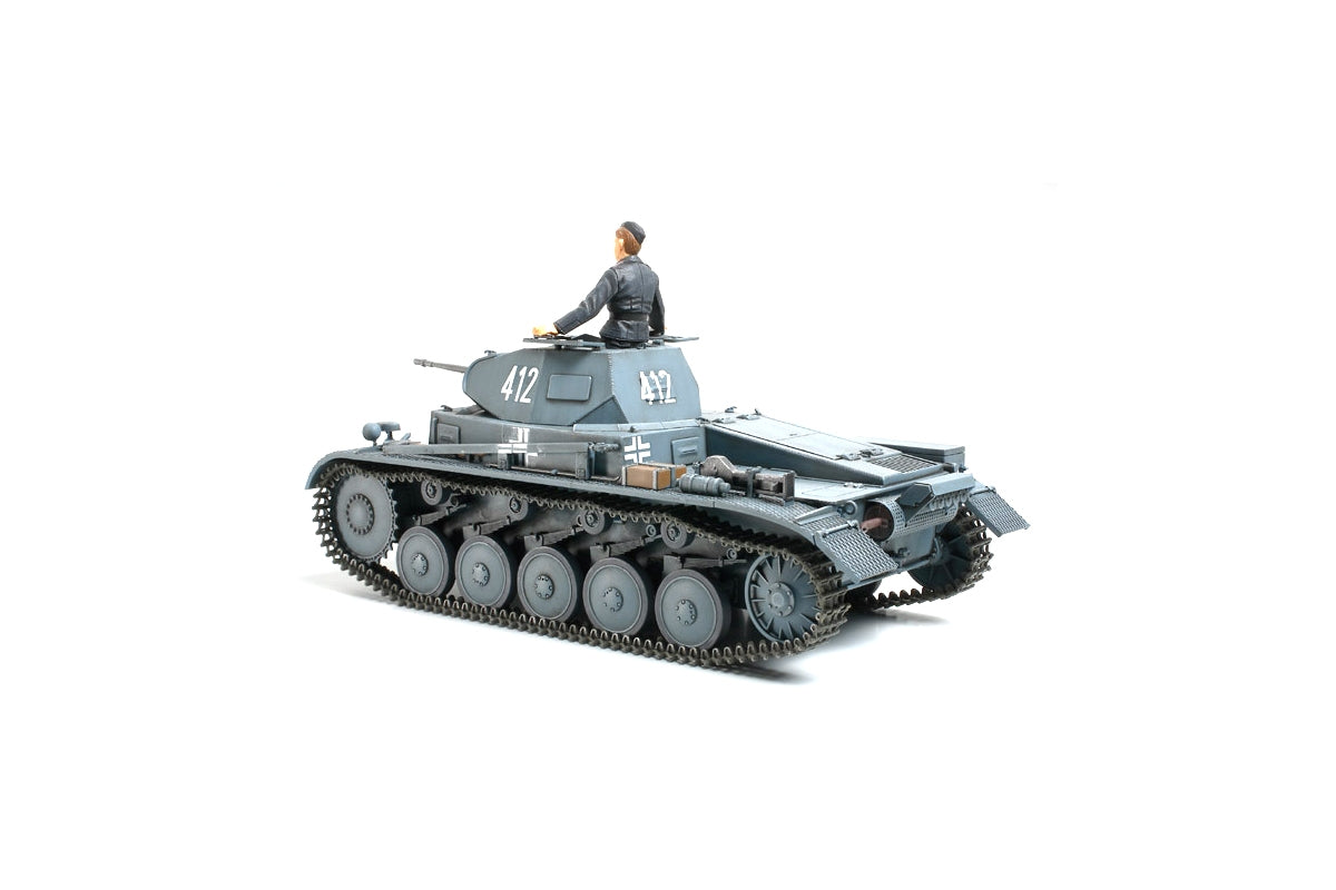 Tamiya: 1/35 German Panzerkampfwagen II Ausf.A/B/C (Sd.Kfz.121) (French Campaign)