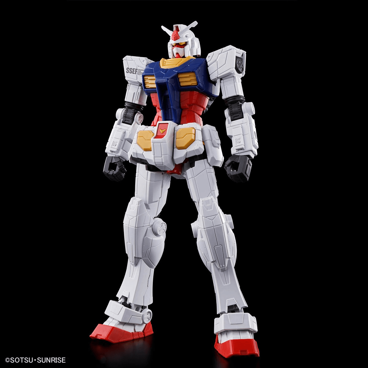 Entry Grade RX-78F00/E Gundam