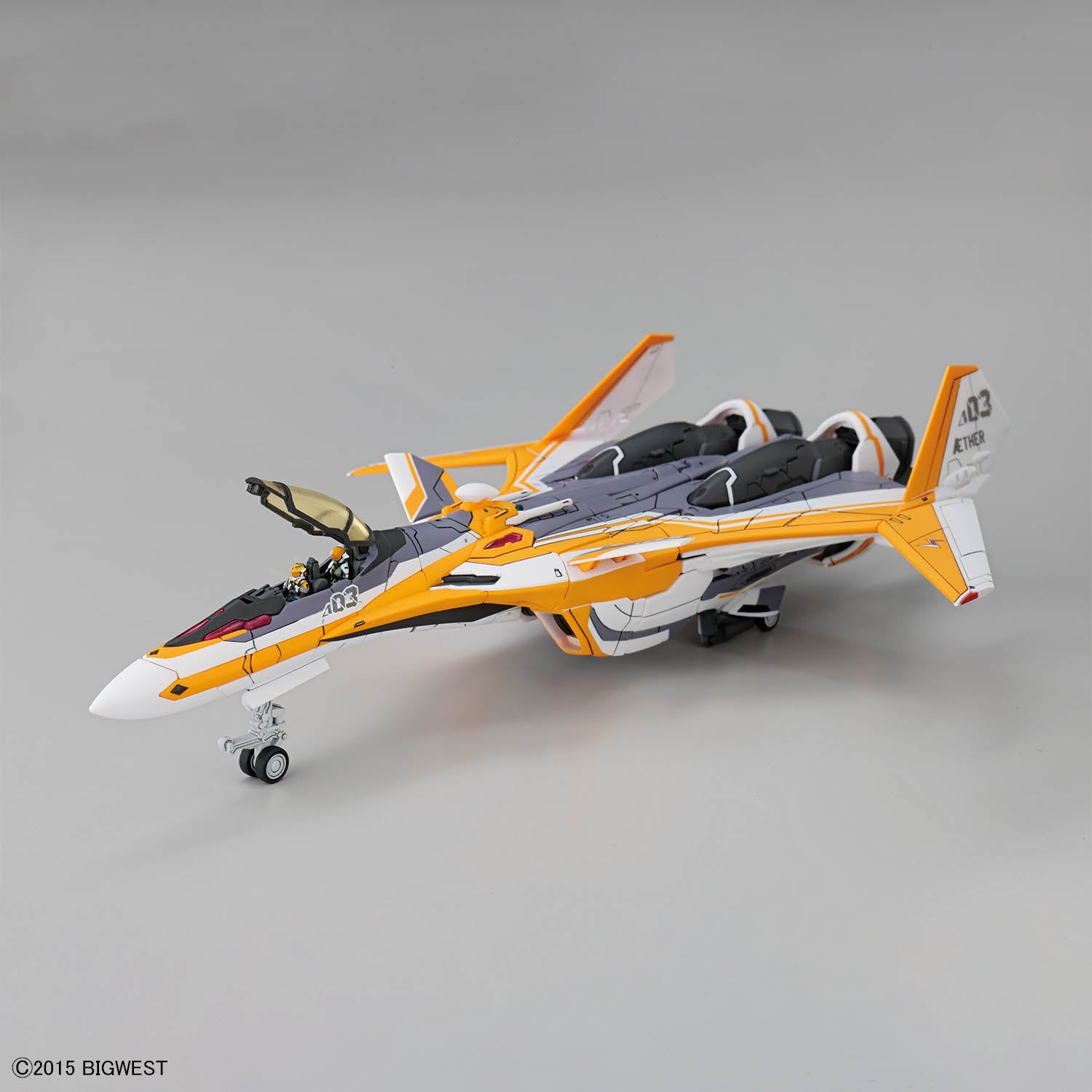 Bandai Macross: HG VF-31E Siegfried (Chuck Mustang Use)