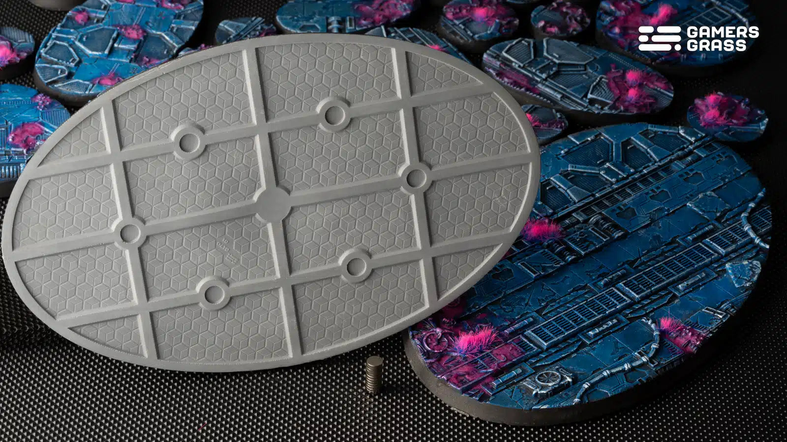 Gamers Grass: Battle Ready Bases - Alien Infestation - Oval 170mm (x1)