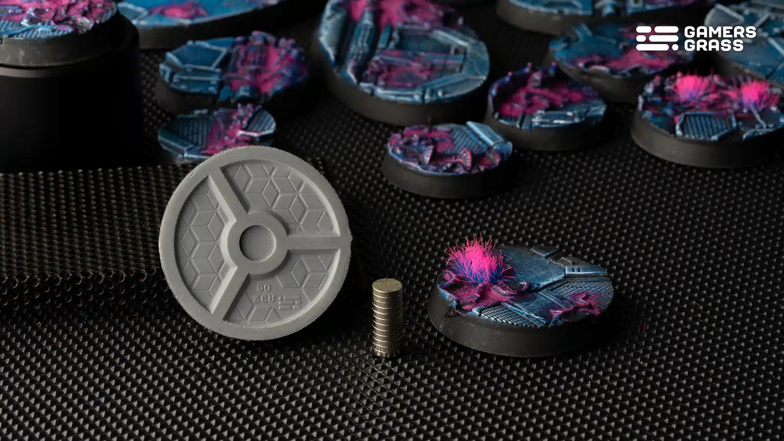 Gamers Grass: Battle Ready Bases - Alien Infestation - Round 32mm (x8)