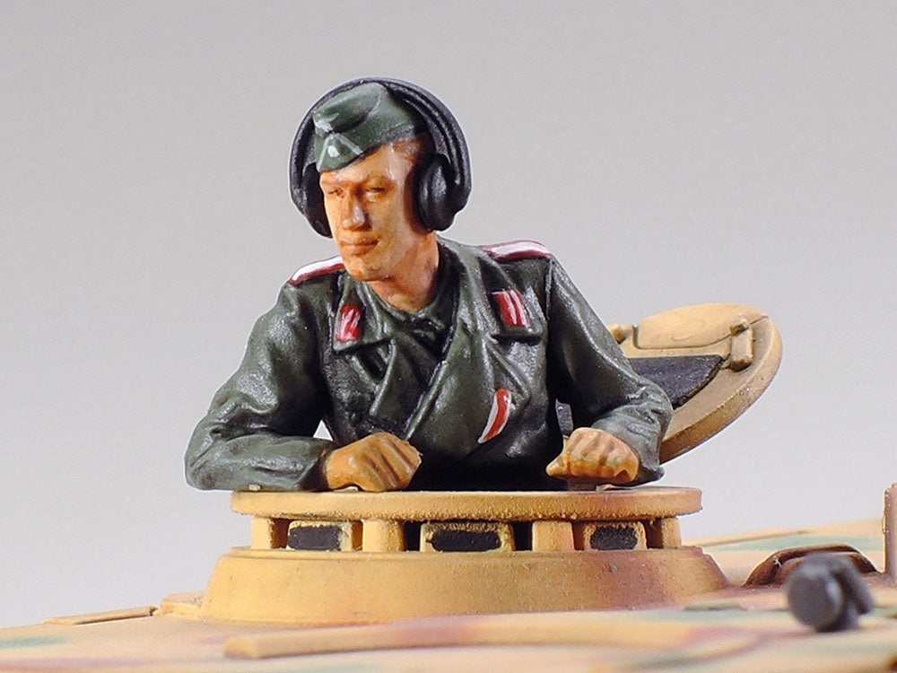 Tamiya: 1/48 German Heavy Tank Destroyer Elefant