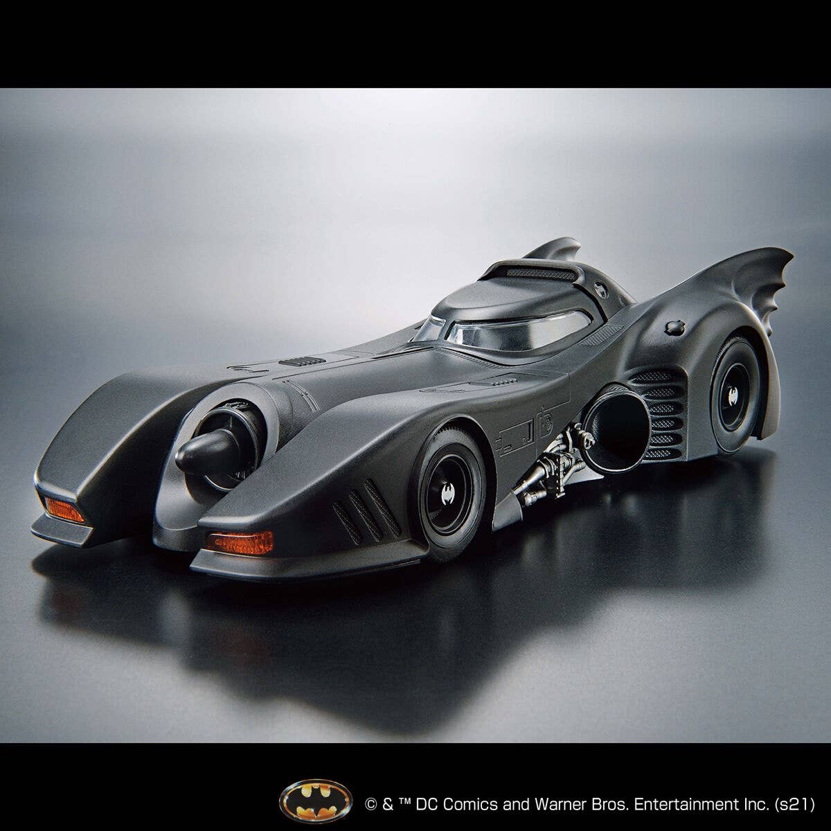 Bandai: 1/35 Batmobile (Batman 1989 Ver.)