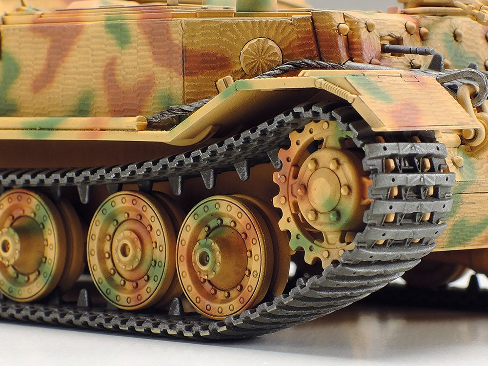 Tamiya: 1/48 German Heavy Tank Destroyer Elefant