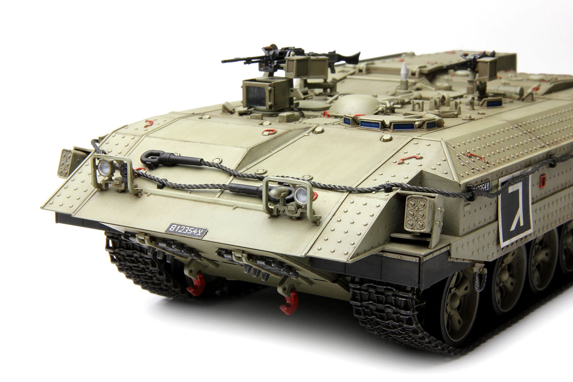 Meng: 1/35 Israeli Heavy Armored Personnel Carrier Achzarit early