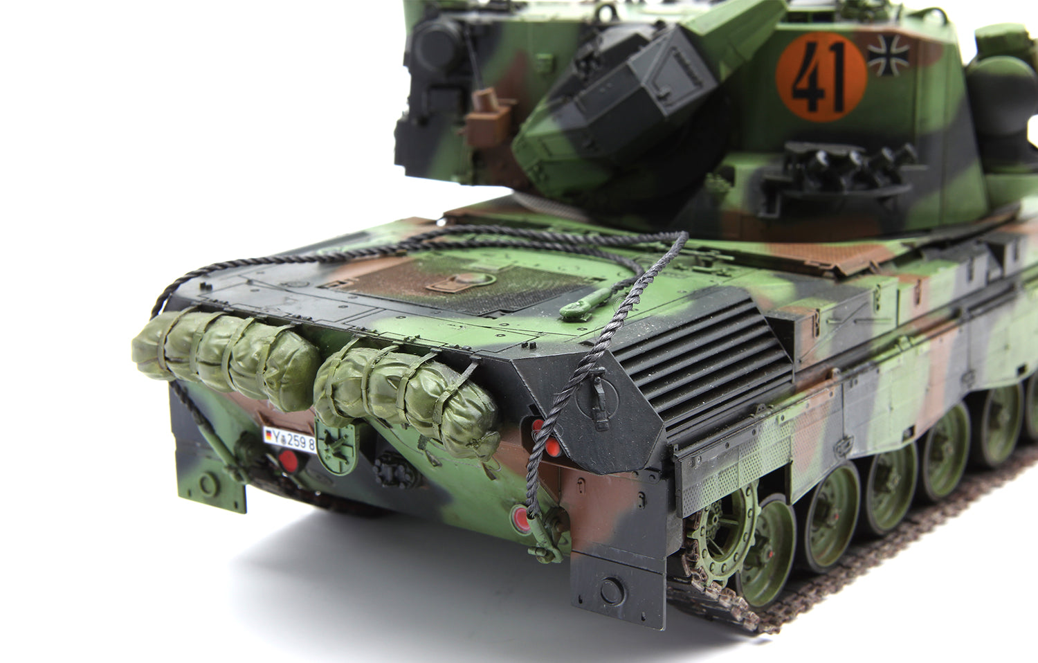 Meng: 1/35 German Flakpanzer Gepard A1/A2