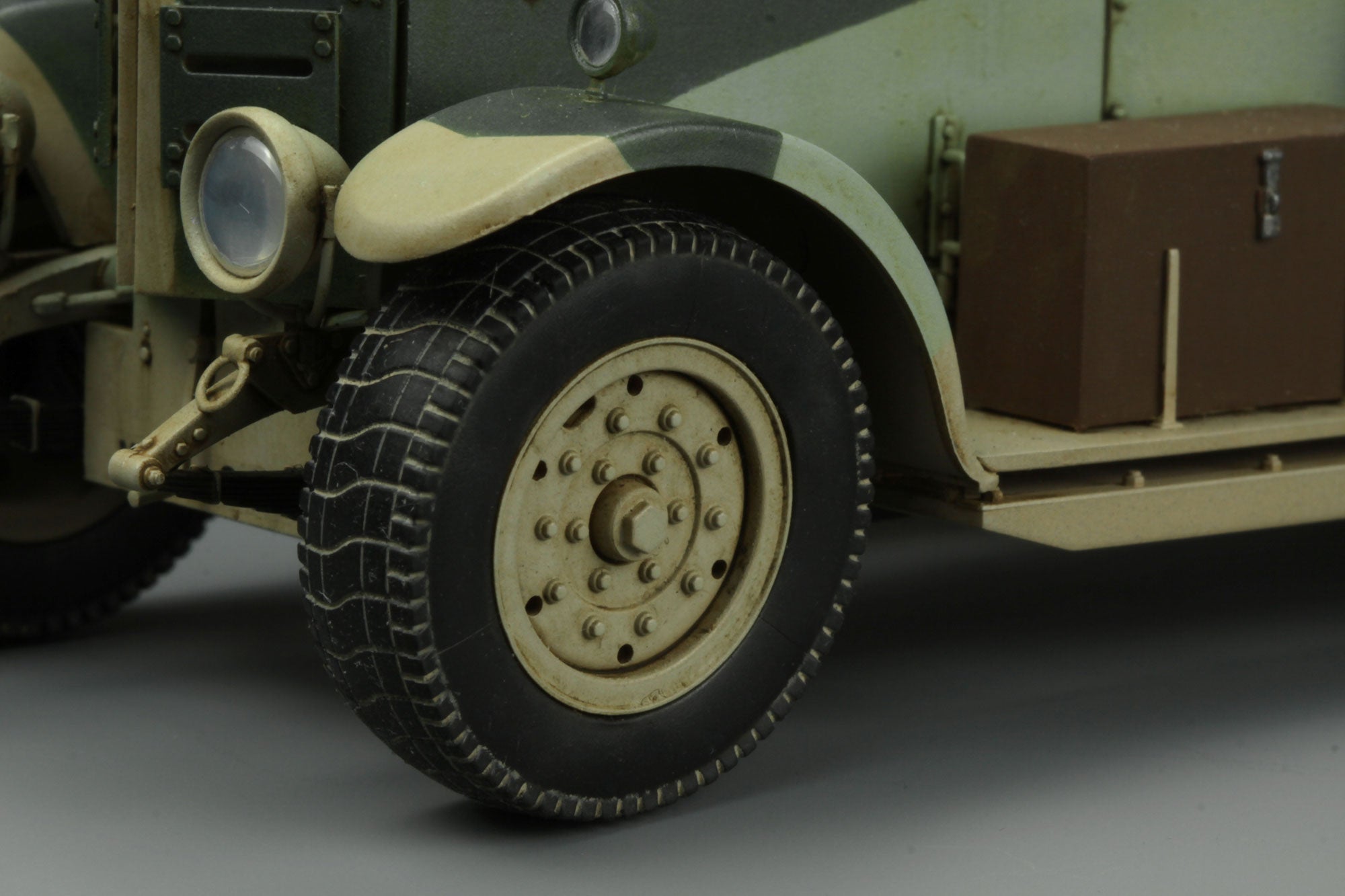 Meng: 1/35 British R-R Armored Car