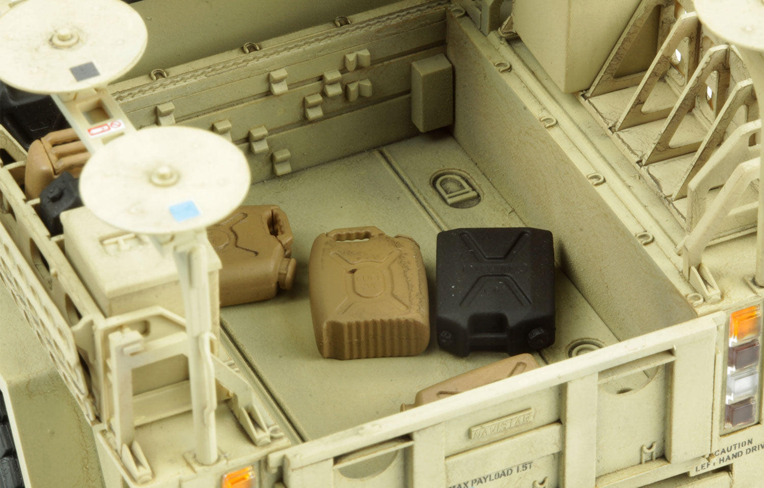 Meng: 1/35 British Army Husky TSV (Tactical Support Vehicle)