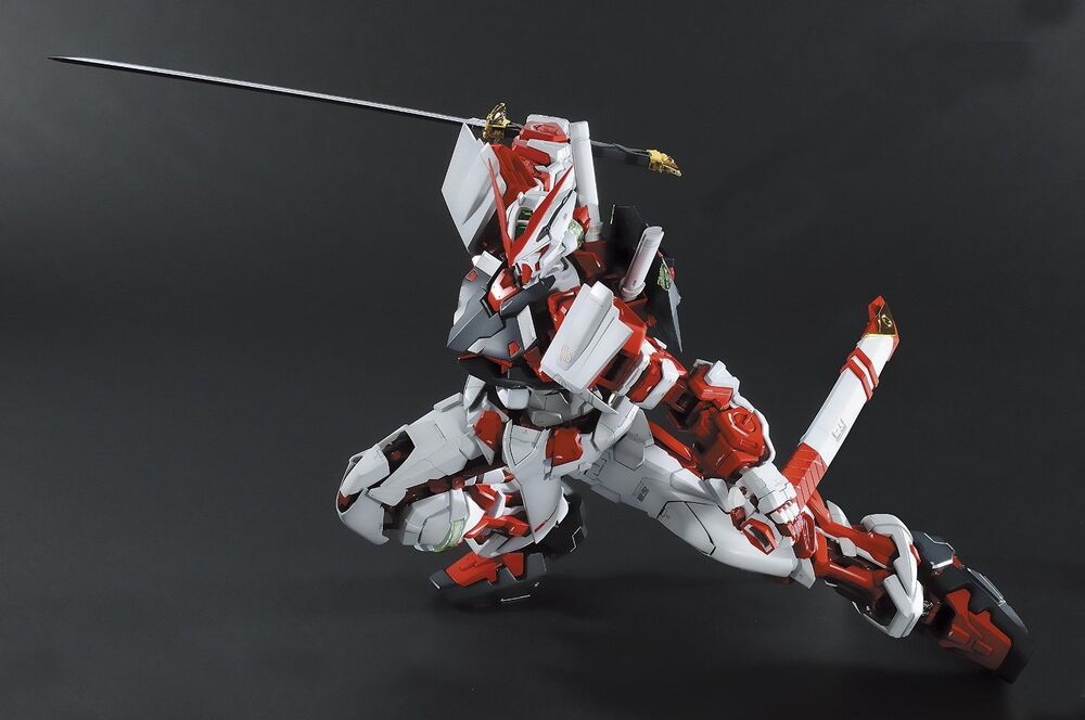 PG Gundam Astray Red Frame