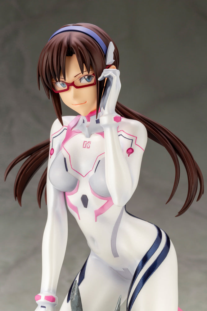 Kotobukiya: - Evangelion:3.0+1.0 - Mari Makinami Illustrious White Plugsuit Ver. 1/6 Pre-Painted Figure