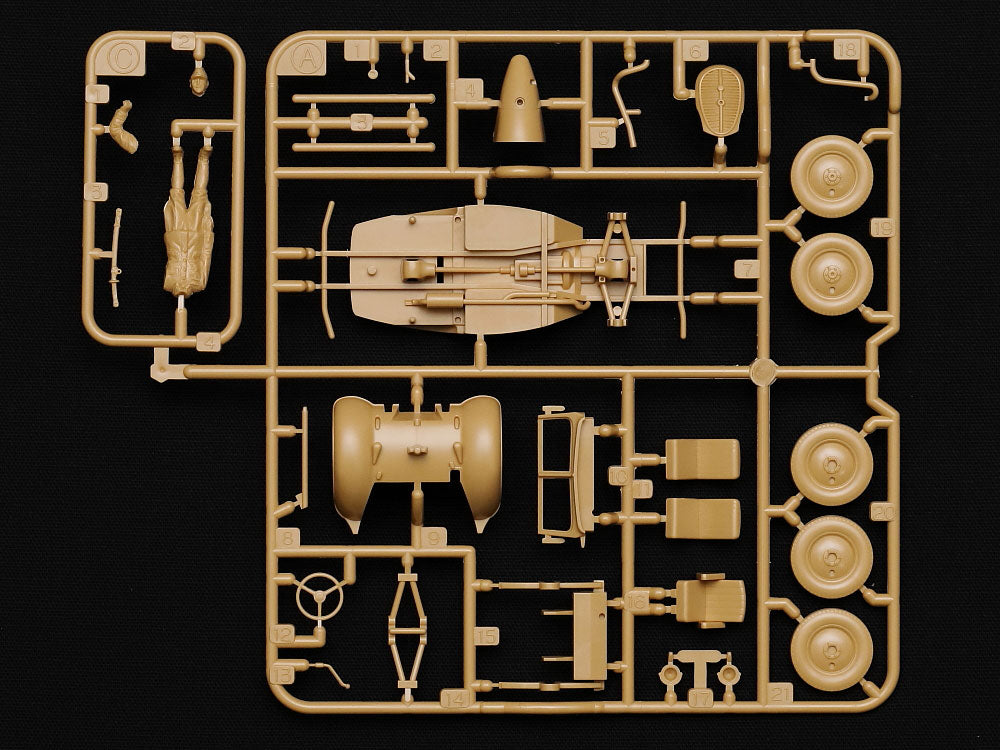 Tamiya: 1/48 Mitsubishi Ki-46 III Type 100 & 4X4 Light Vehicle Kurogane Set