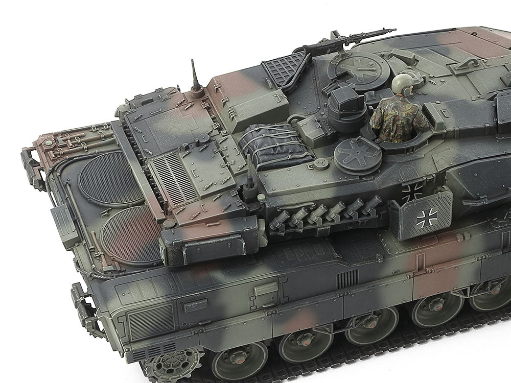 Tamiya: 1/48 German Main Battle Tank Leopard 2 A7V