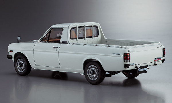 Hasegawa [HC20] 1:24 Nissan Sunny Truck (GB121) Long Body Deluxe 1979