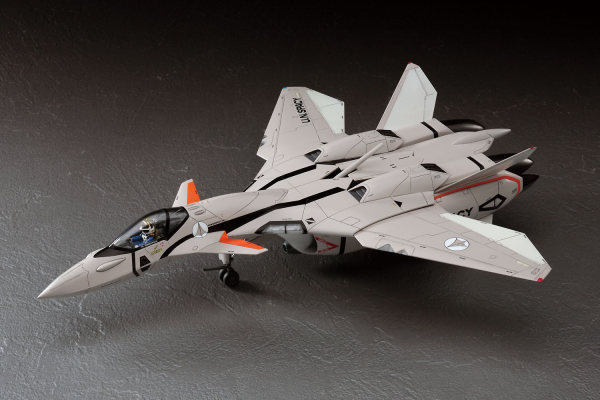 Hasegawa Macross [22] 1:72 VF-11B Thunderbolt Macross Plus