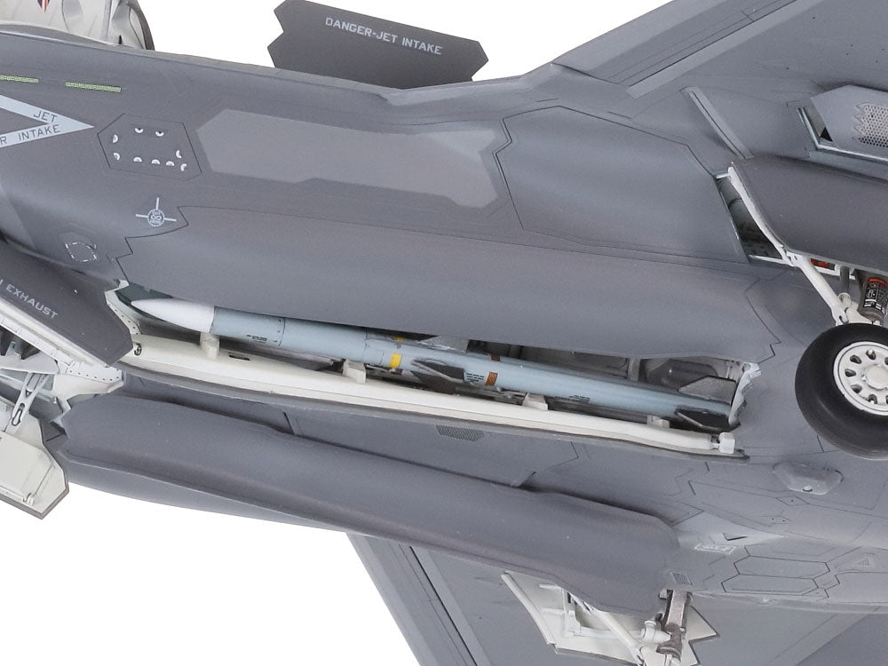 Tamiya: 1/72 Lockheed Martin F-35B Lightning II
