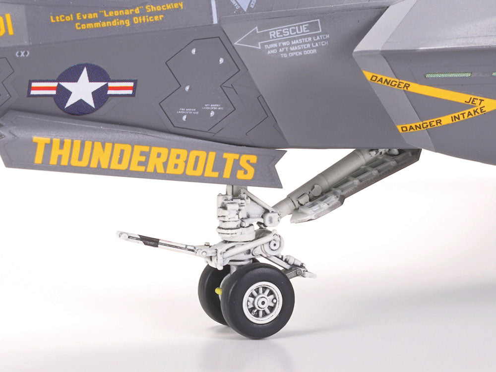 Tamiya: 1/72 Lockheed Martin F-35C Lightning II