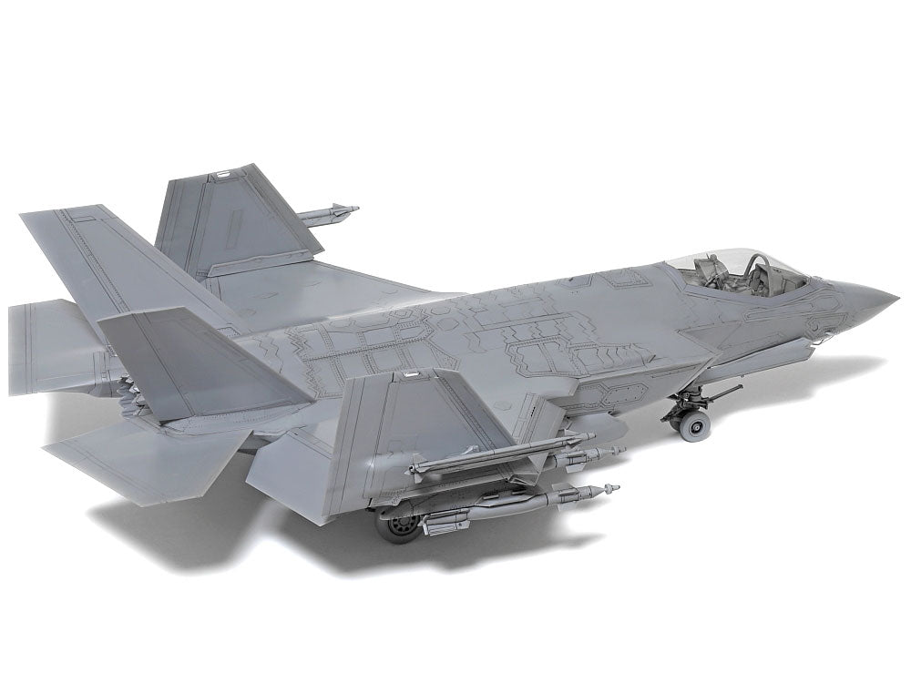 Tamiya: 1/48 Lockheed Martin F-35C Lightning II