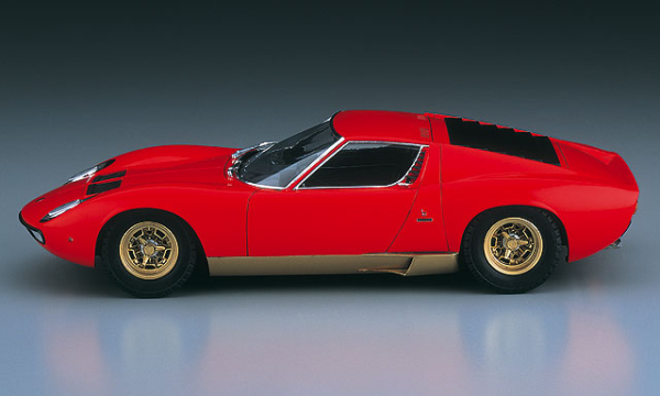 Hasegawa [HC13] 1:24 Lamborghini Miura P400 SV 1971