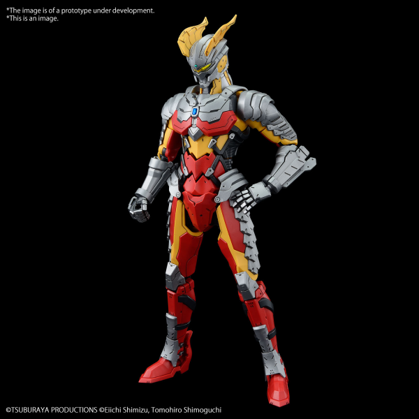 Bandai Figure-rise Standard: Ultraman Suit Zero -Action-