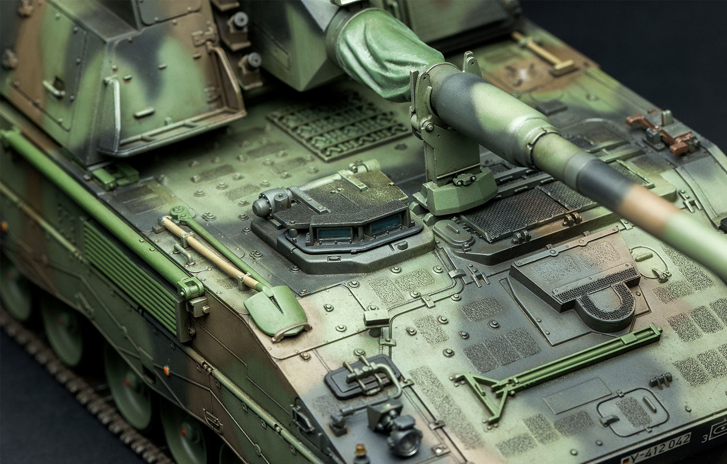 Meng: 1/35 German Panzerhaubitze 2000 Self Propelled Howitzer