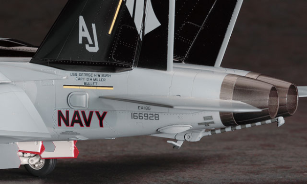 Hasegawa [PT52] 1:48 EA-18G Growler