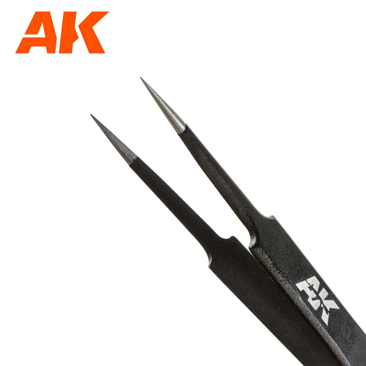 AK: Precise Straight Tweezers