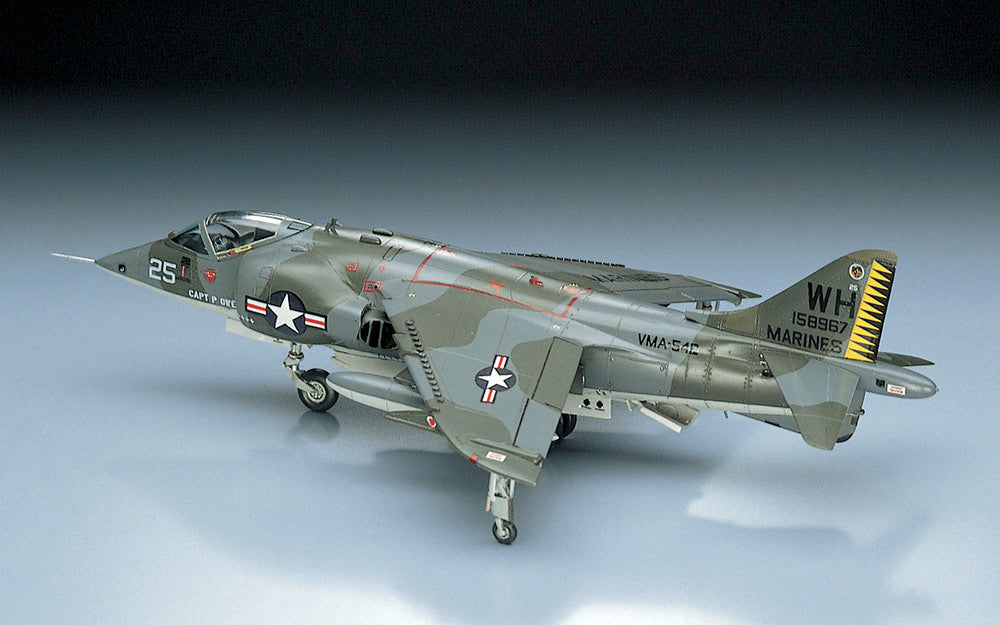 Hasegawa [B10] 1:72 AV-8A Harrier