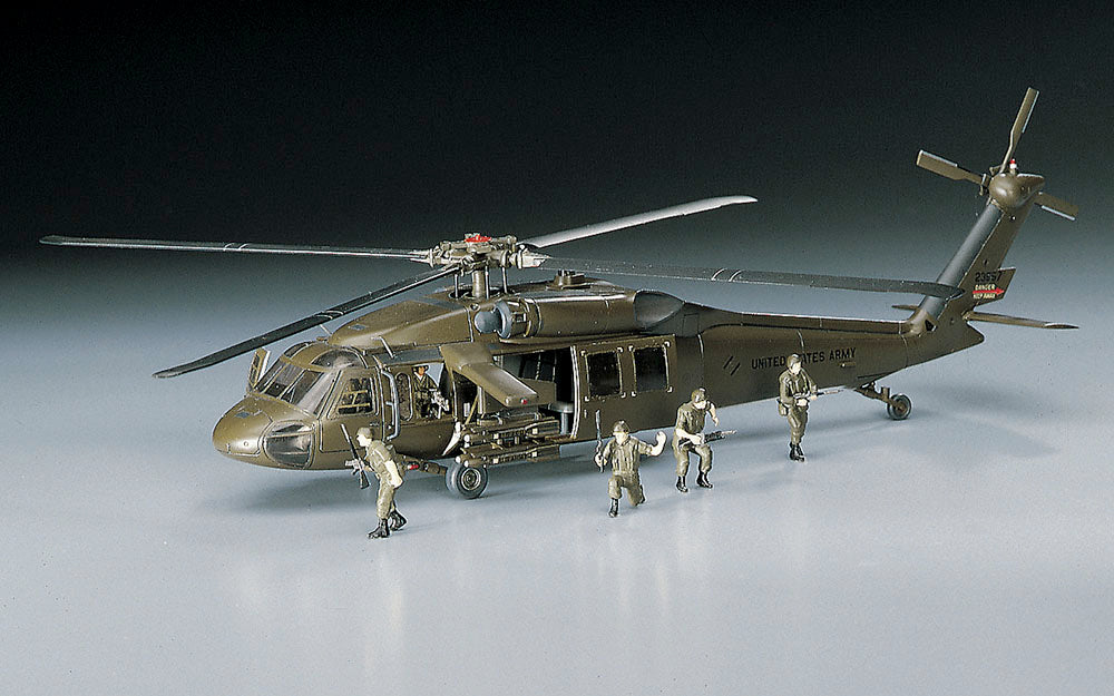 Hasegawa [D3] 1:72 UH-60A Black Hawk