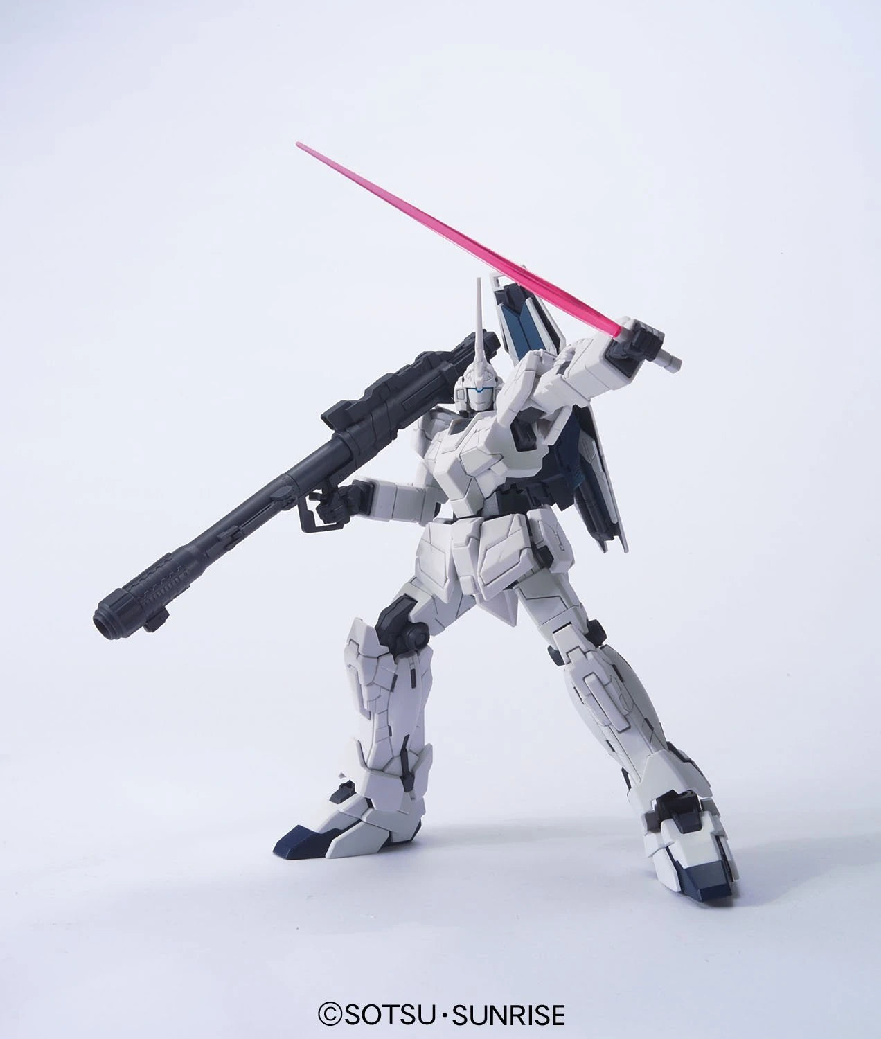 HGUC #101 Unicorn Gundam (Unicorn Mode)