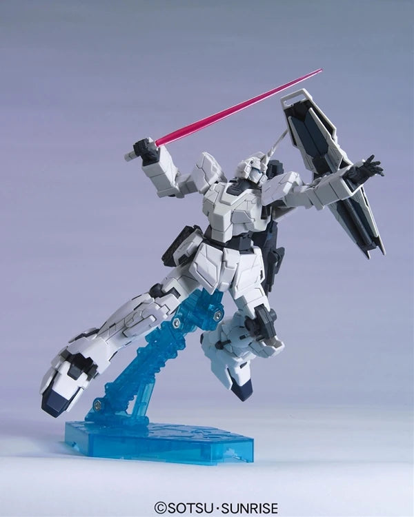 HGUC #101 Unicorn Gundam (Unicorn Mode)