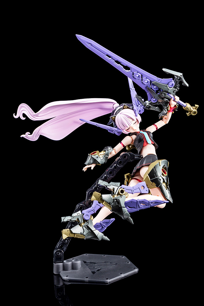 Kotobukiya: - Megami Device - BUSTER DOLL PALADIN DARKNESS CLAW