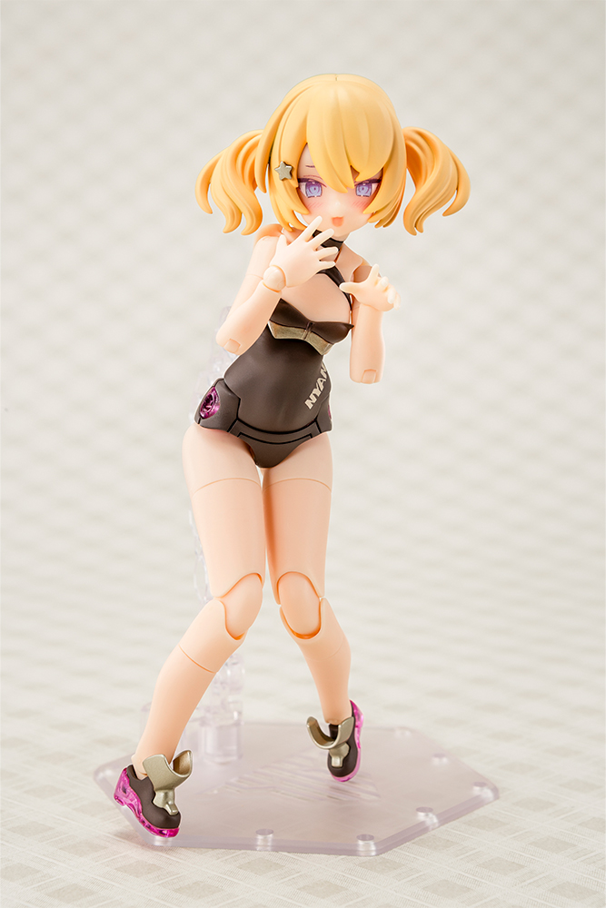 Kotobukiya: - Megami Device - PUNI☆MOFU KURO MAO