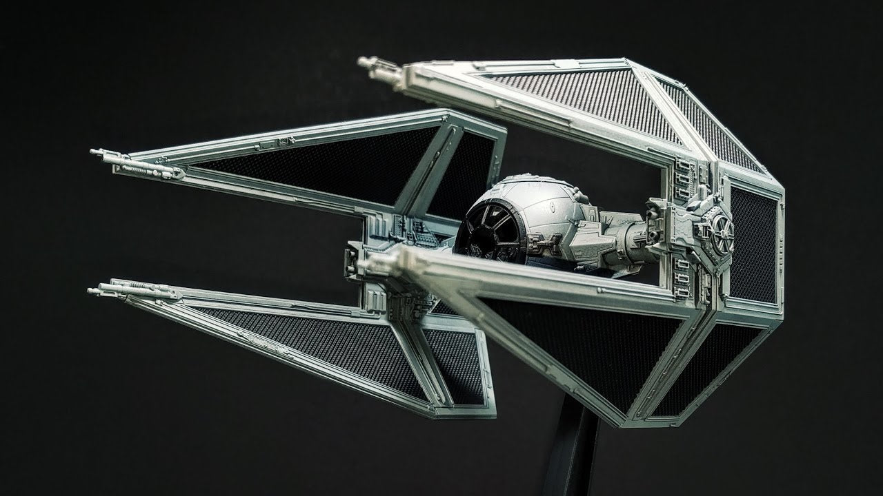 Star Wars: 1/72 TIE Interceptor