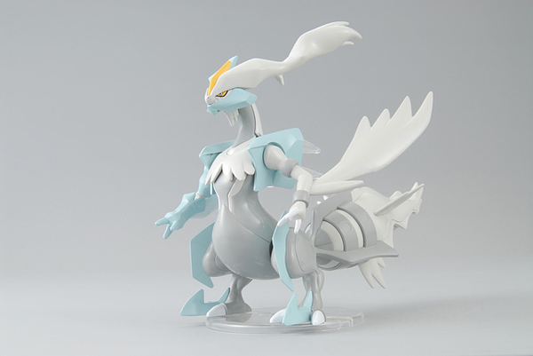 Bandai Pokemon Model Kit: White Kyurem