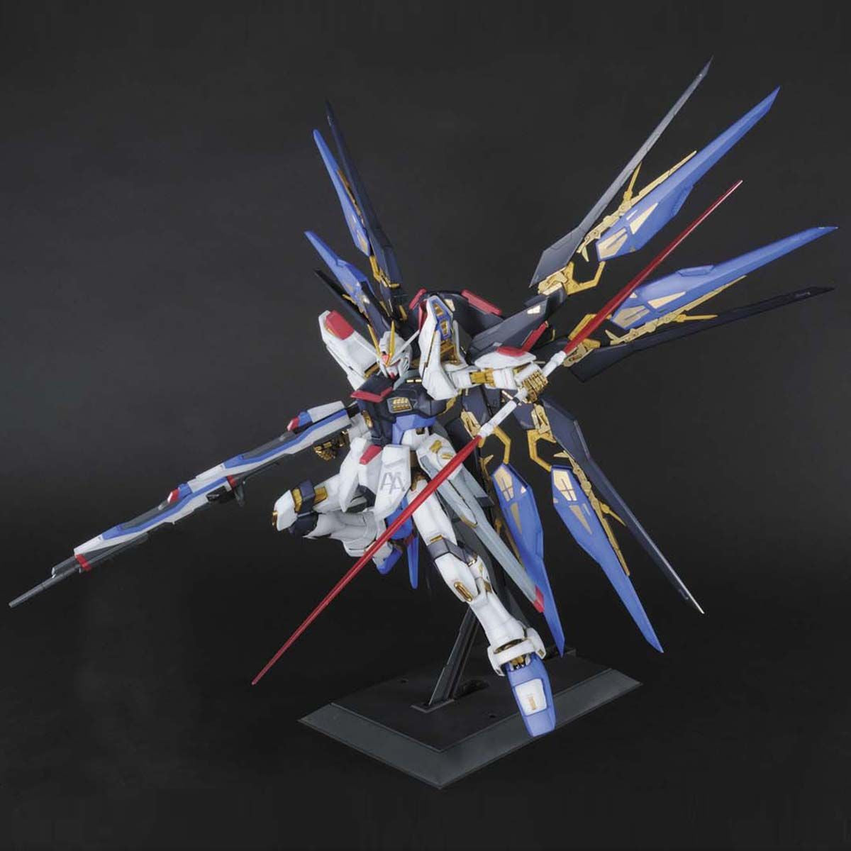 PG Strike Freedom Gundam