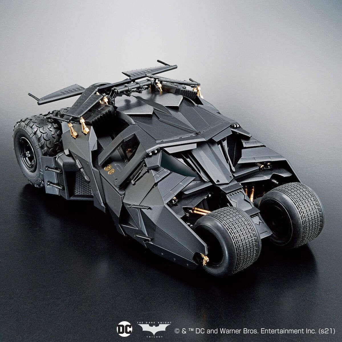 Bandai: 1/35 Batmobile (Batman Begins Ver.)