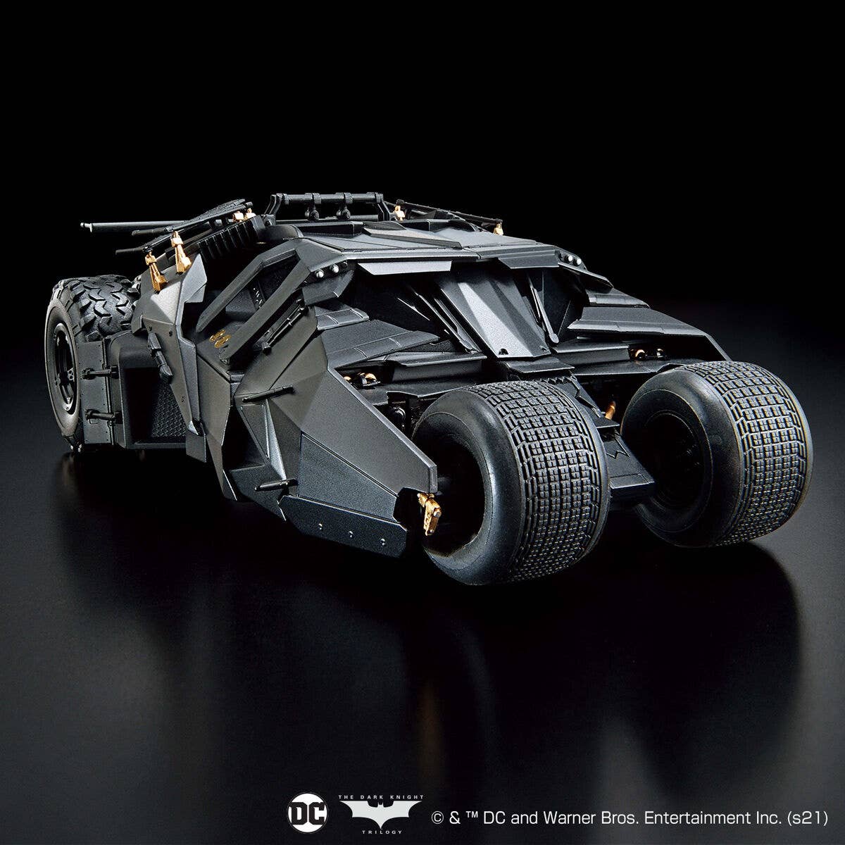 Bandai: 1/35 Batmobile (Batman Begins Ver.)