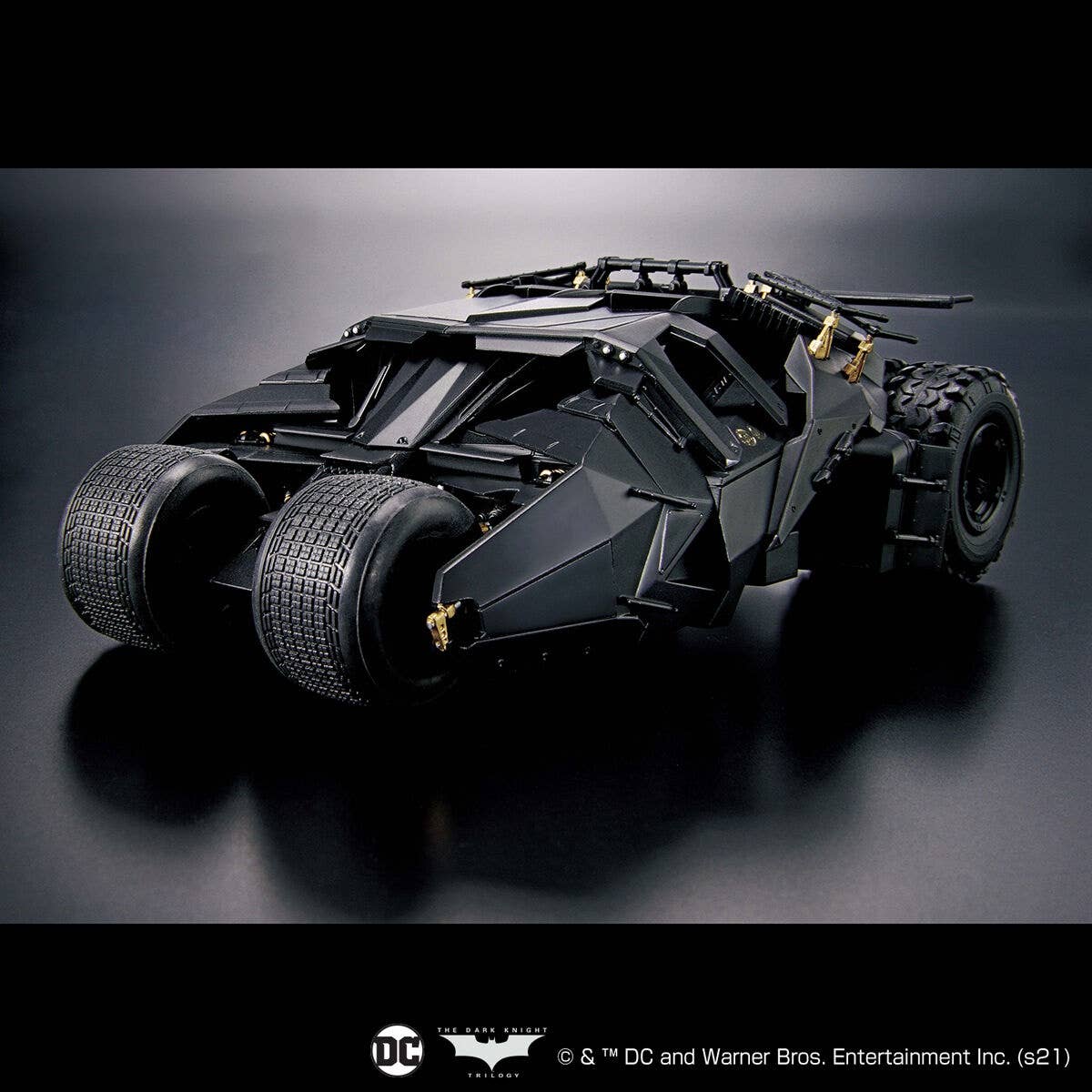 Bandai: 1/35 Batmobile (Batman Begins Ver.)