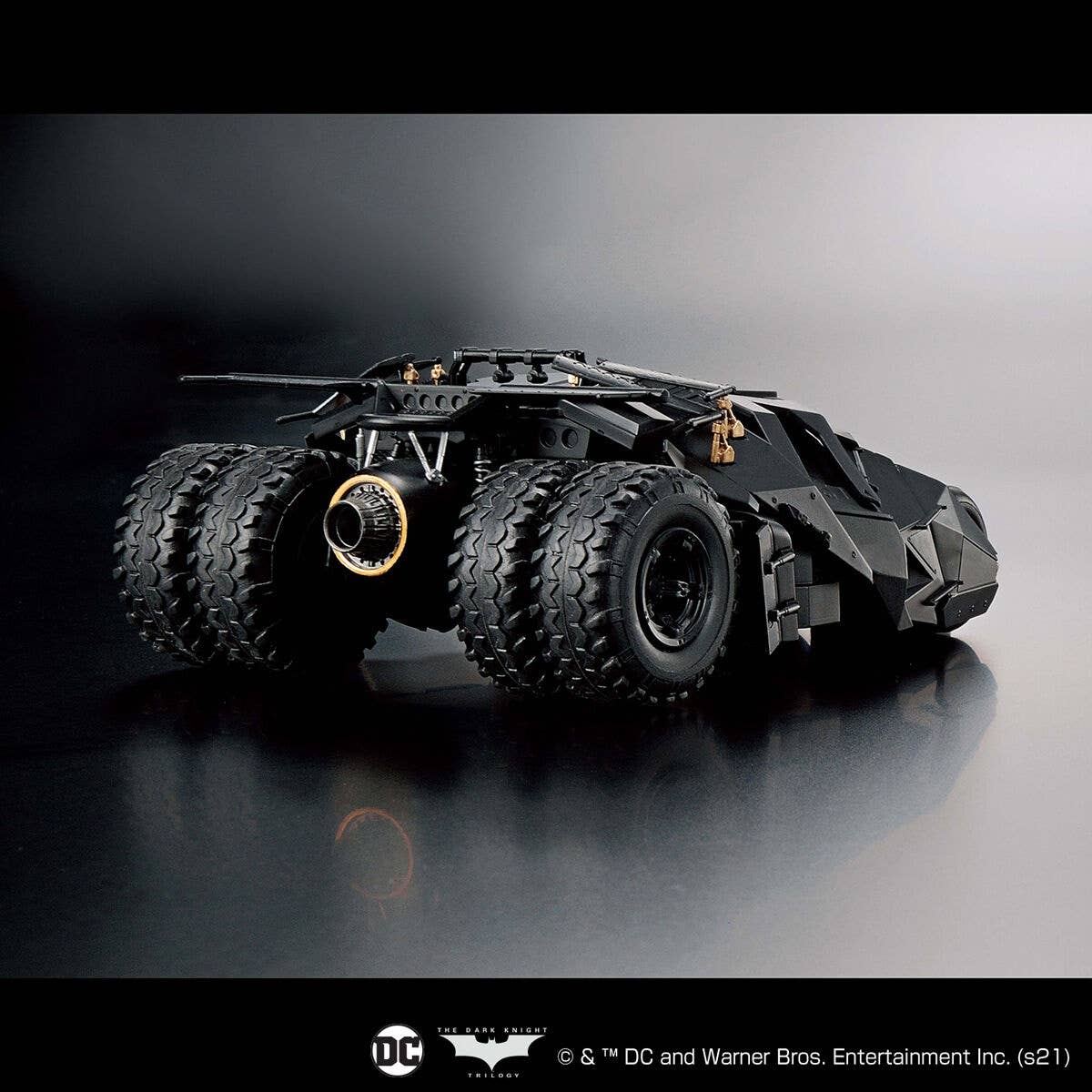 Bandai: 1/35 Batmobile (Batman Begins Ver.)