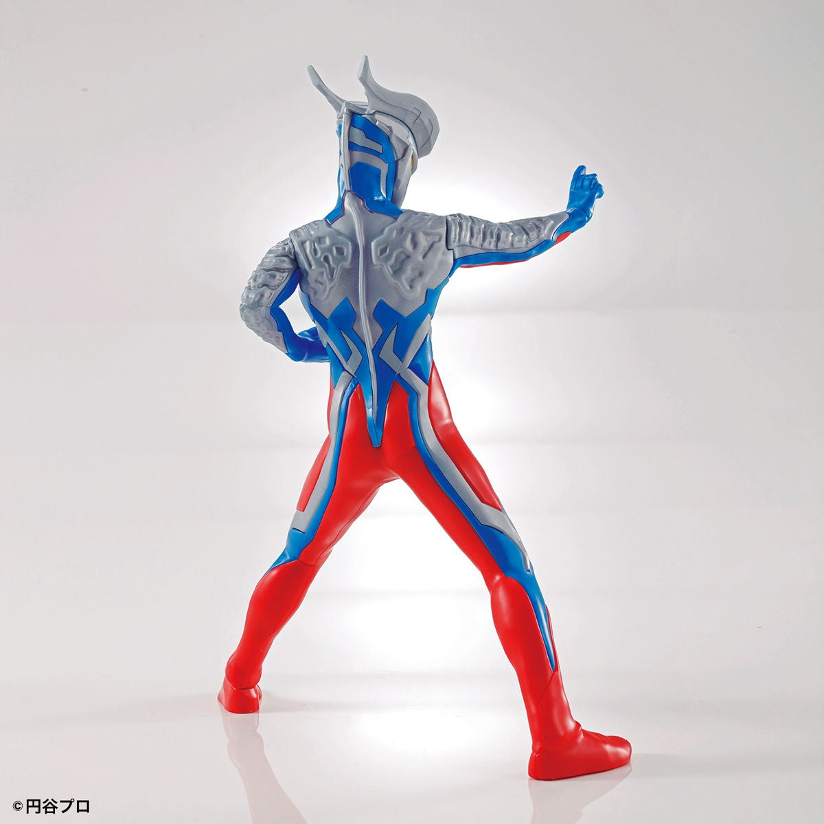 Bandai: Entry Grade Ultraman Zero