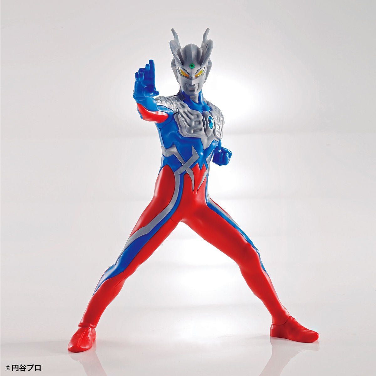 Bandai: Entry Grade Ultraman Zero