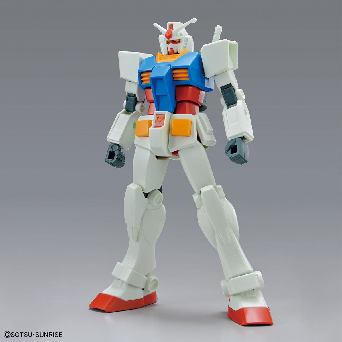 Entry Grade RX-78-2 Gundam (Full Weapon Set)