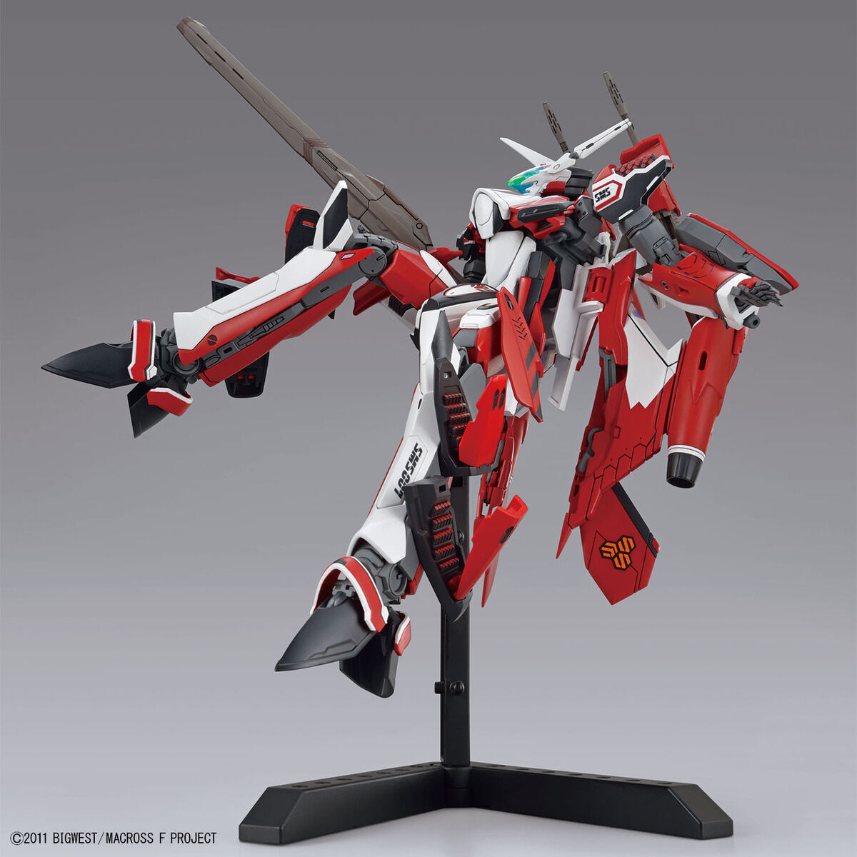 Bandai: HG YF-29 Durandal Valkyrie (Alto Saotome Use)