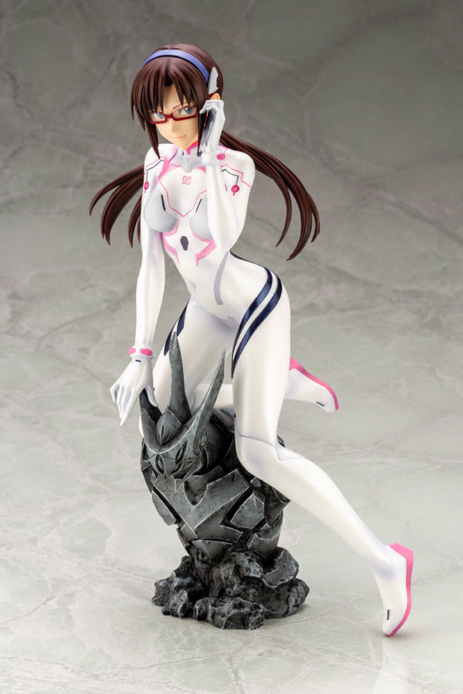 Kotobukiya: - Evangelion:3.0+1.0 - Mari Makinami Illustrious White Plugsuit Ver. 1/6 Pre-Painted Figure